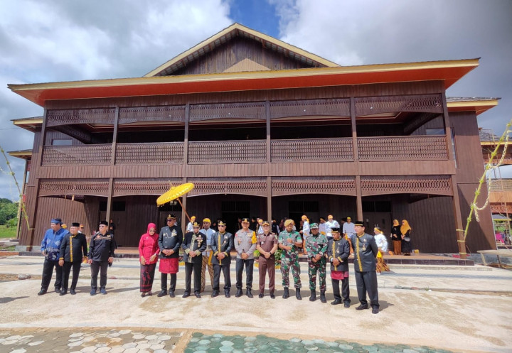 feed