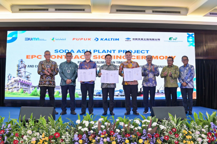 Pupuk Kaltim Tanda Tangan Kontrak EPC: Pabrik Soda Ash Pertama di Indonesia Siap Dibangun