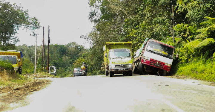 Langgar Perda Kaltim, 2 Perusahaan Ini Gunakan Jalan Umum untuk Hauling Batu Bara di Poros Bontang - Samarinda