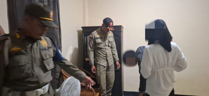 Digrebek Satpol PP Bontang; Pasangan Bukan Suami Istri Tertangkap 'Ngamar' di Hotel Melati Tanjung Laut Indah