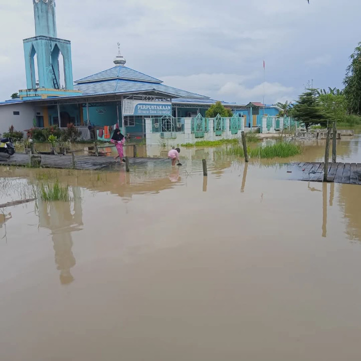 10 RT di Desa Santan Tengah Terendam Banjir, Seribu Warga Terdampak