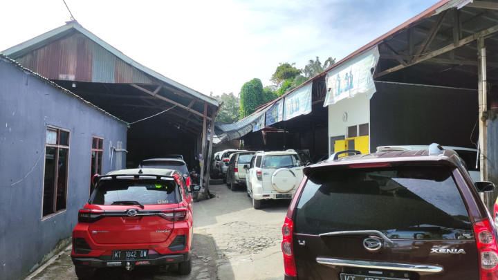 Banyak Mobil 'Brebet', Bengkel Kewalahan, 'Sehat' Usai BBM Dikuras