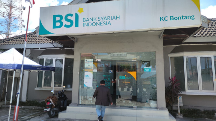 2 ATM di Bontang Dibobol Maling, Polisi Buru Pelaku yang Terekam CCTv