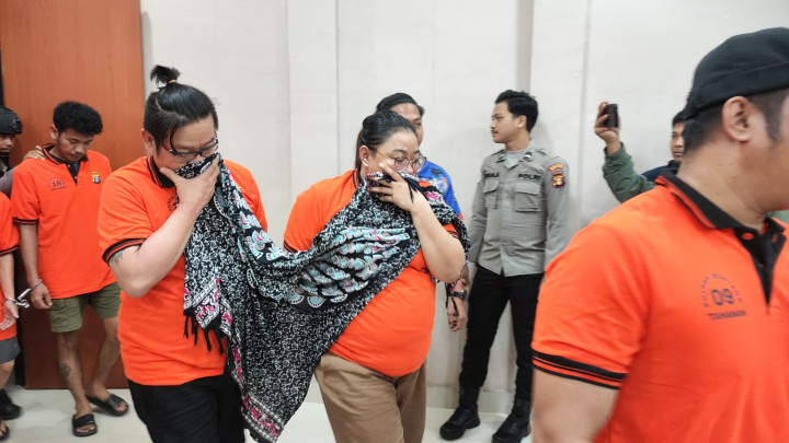 Cara Koko dan Istri Mengedarkan Sabu di Bontang; Disimpan dalam Angpao Berlabel Royal