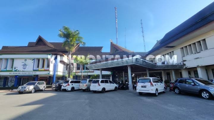 Ciptakan Lingkungan Kerja Sehat, DPM-PTSP Komitmen Wujudkan Kawasan Bebas Rokok