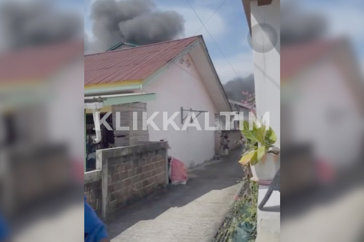 Kebakaran di Jalan Balikpapan 3 Gunung Telihan, Api Membumbung di Permukiman Padat