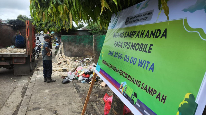 Ganggu Estetika Kota; Bak Sampah Dibongkar, Diganti Truk yang Standby saat Malam