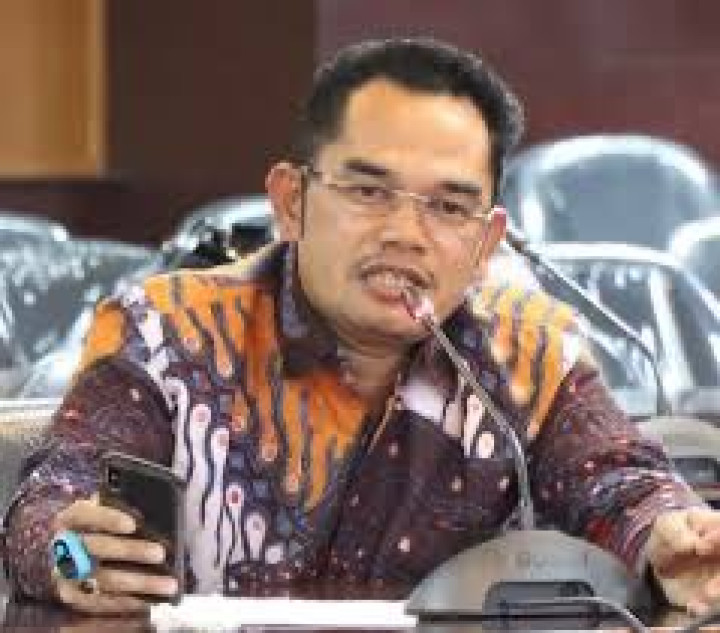 Setelah Gubernur; Giliran Pimpinan DPRD Kaltim yang Beli Mobil Rp 6,5 Miliar