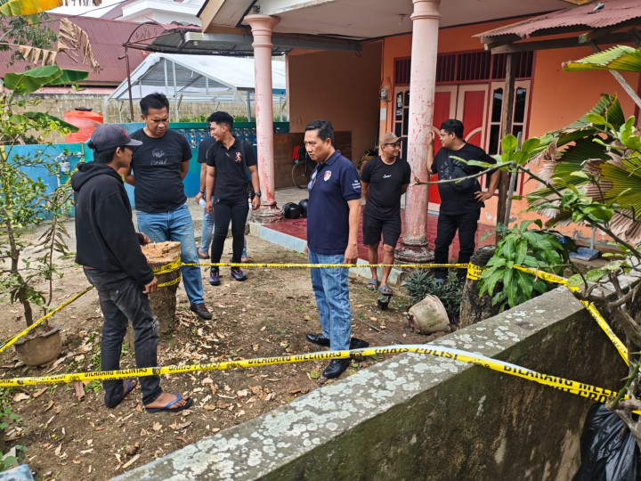 Dari Hasil Reka Adegan; Tak Ada Penganiayaan, Justru Warga Bantu Evakuasi Korban ke Rumah Sakit Usai Jatuh dari Pohon Mangga