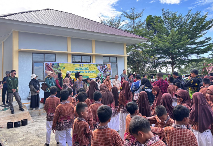 Manfaatkan Lahan Terbatas di Sekolah; Disdikbud Luncurkan Program Menanam di Hidroponik dan Polybag