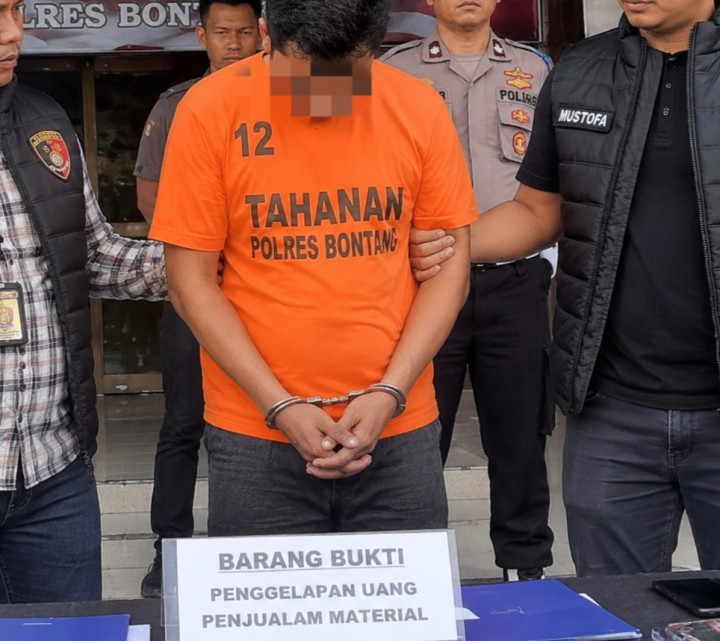 Tilap Uang Penjualan Material Rp108 Juta untuk Judi Online, Pria di Bontang Ditangkap