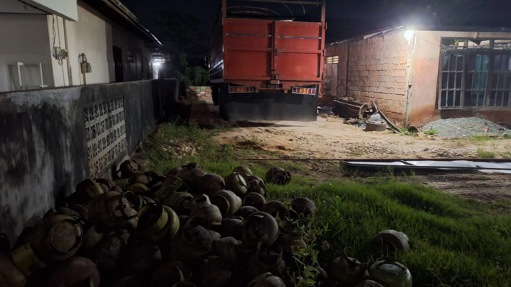 Gas Elpiji Meledak di Belimbing, Kaca Rumah Pecah dan Perabotan Hancur