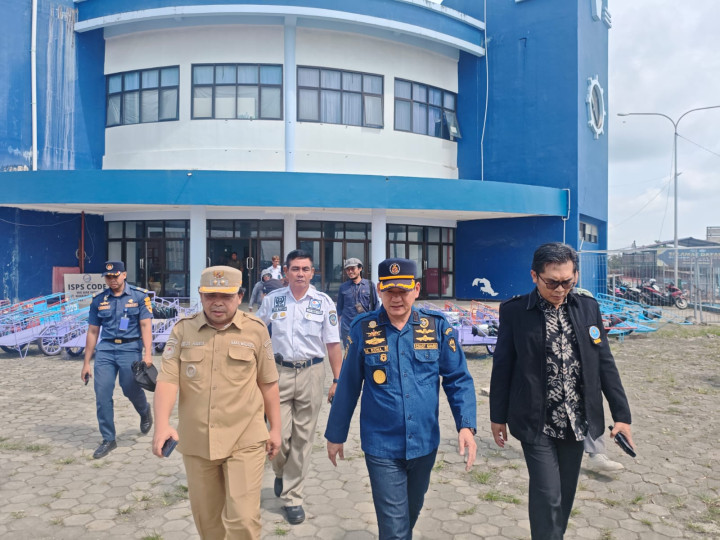 Pelabuhan Loktuan Dibidik Investasi Ratusan Miliar, Agus Haris Instruksikan Pembenahan