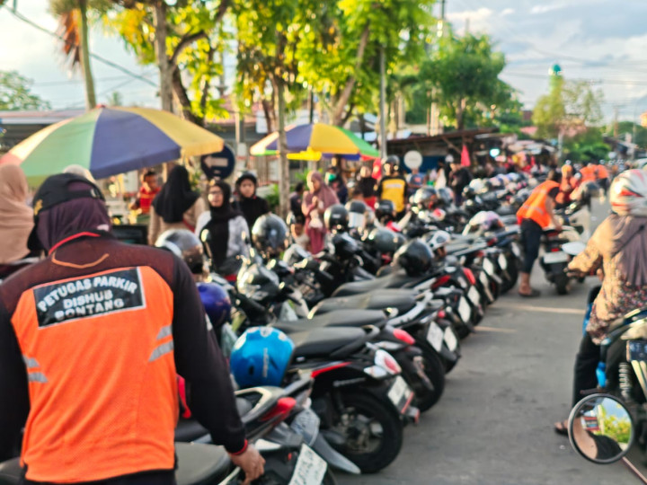 Negosiasi Retribusi Parkir Berjalan Alot; Jukir Keberatan Hasil Dibagi Dua, Dishub Lobi Ulang