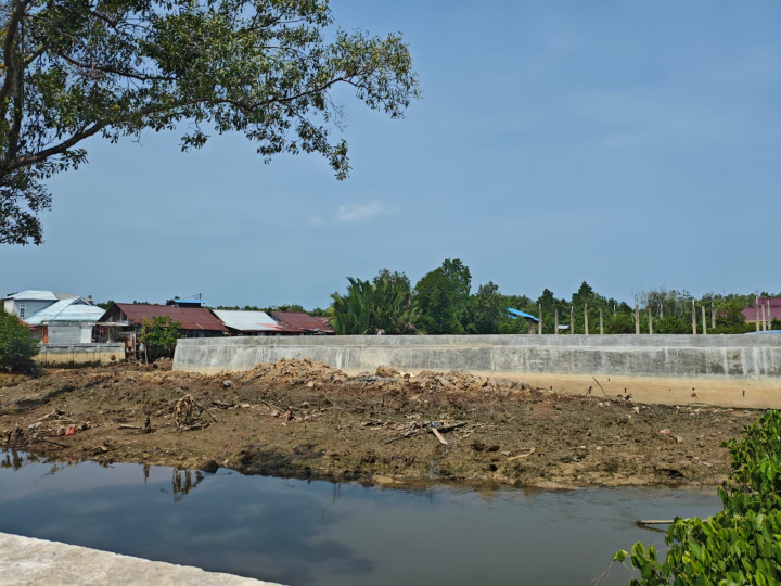 Galian Bekas Proyek Turap di Bontang Kuala Sebabkan Pendangkalan Sungai