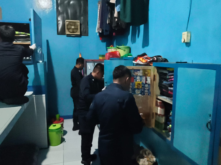 Usai Pemberitaan Sindikat Penipuan di Lapas Bontang, Petugas Geledah Kamar Hunian WBP