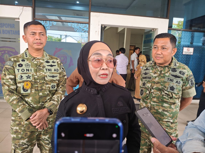 Wali Kota Bontang Instruksikan Satpol-PP Tindak Tegas Pelaku Pembakaran Sampah Sembarangan