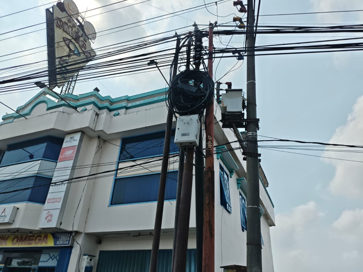 Bikin Kota Terlihat Jorok; Pemkot Segera Tertibkan Kabel Semrawut di Bontang