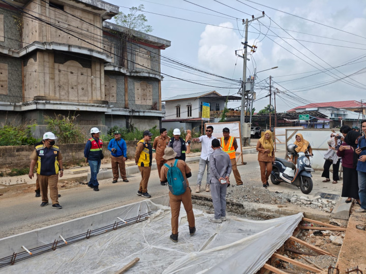 Dewan Sidak Proyek Drainase Pattimura Rp 15,8 M; Volume Pekerjaan Dikurangi, Anggaran Tak Cukup