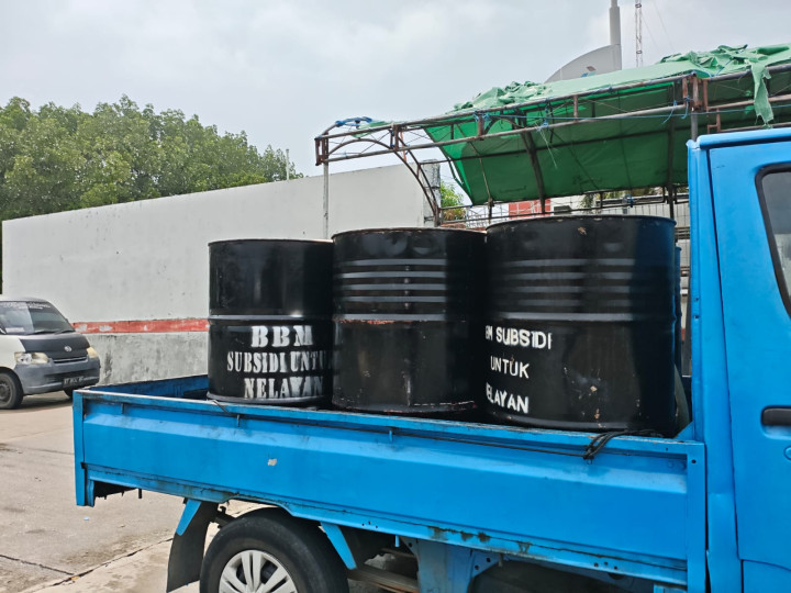 Nelayan Kecil Mengeluh Sulit Dapat Solar Subsidi, SPBN Tanjung Limau Disebut Prioritaskan Nelayan Besar