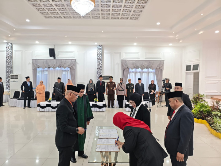 Sonny Suwito Resmi Dilantik Jadi Sekda, Wali Kota Neni: Tugasnya Berat Harus Stand by 24 Jam